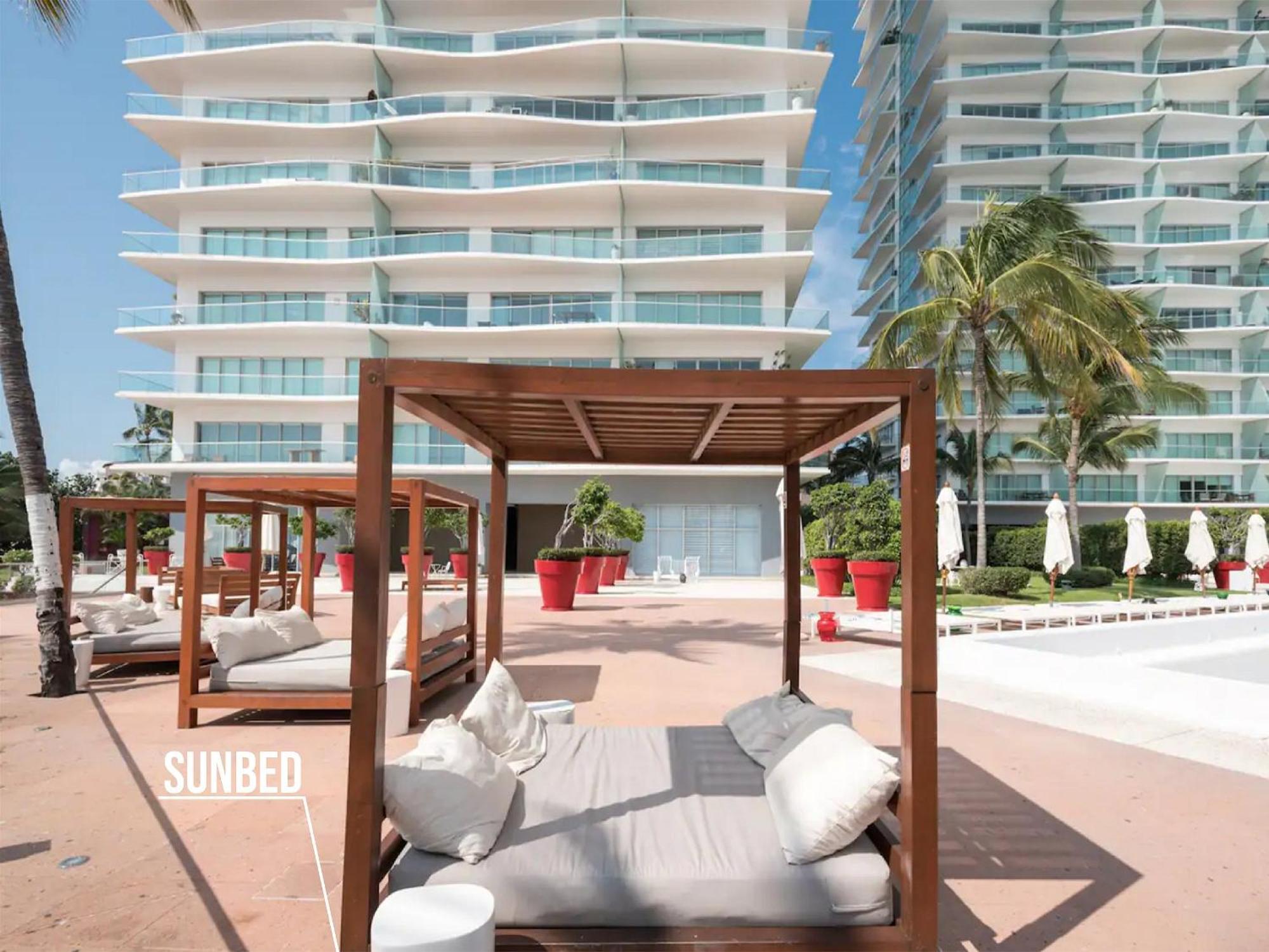 Icon Vallarta Beach Front By Bamboo Skylife Puerto Vallarta Extérieur photo