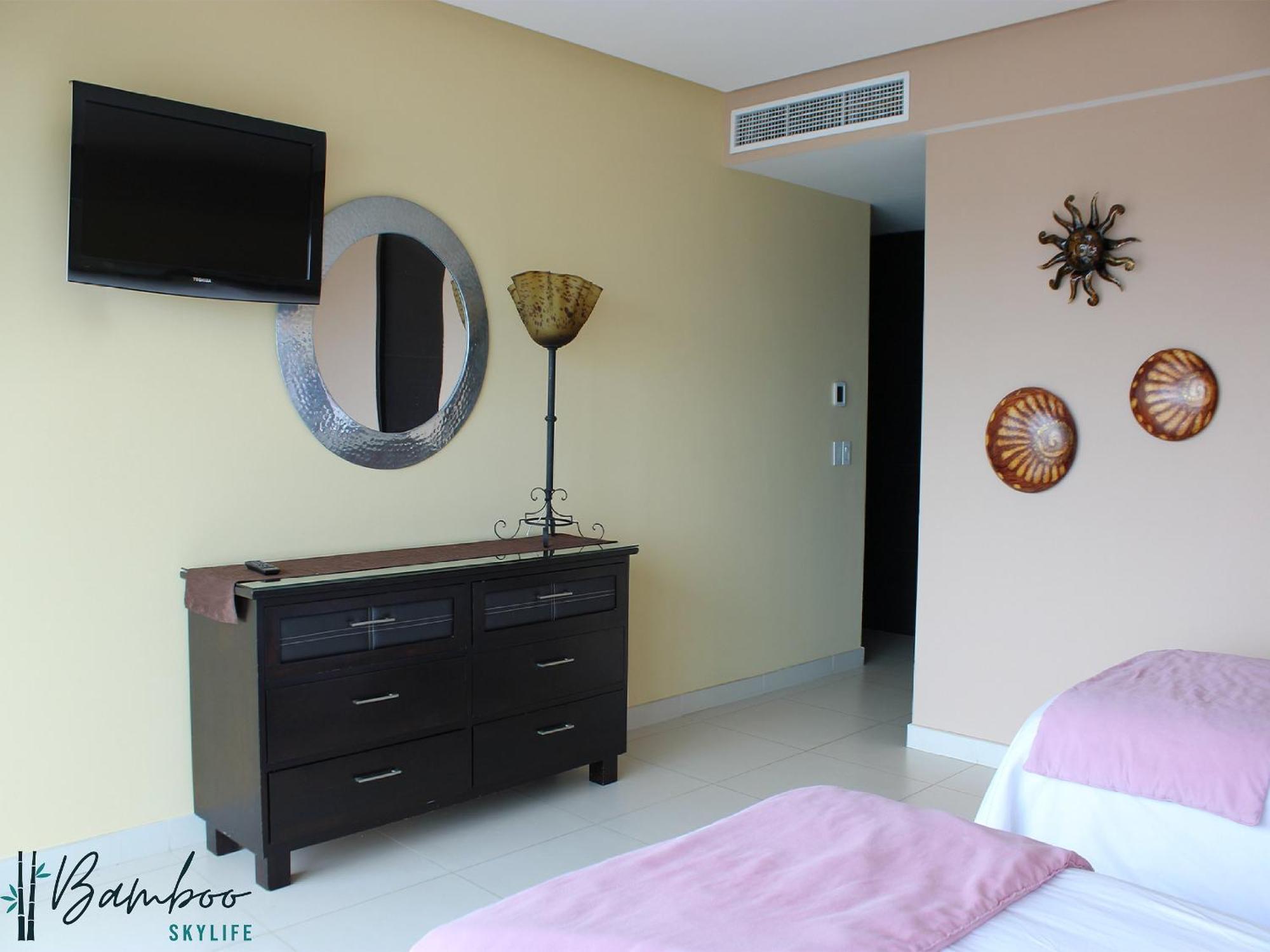 Icon Vallarta Beach Front By Bamboo Skylife Puerto Vallarta Extérieur photo