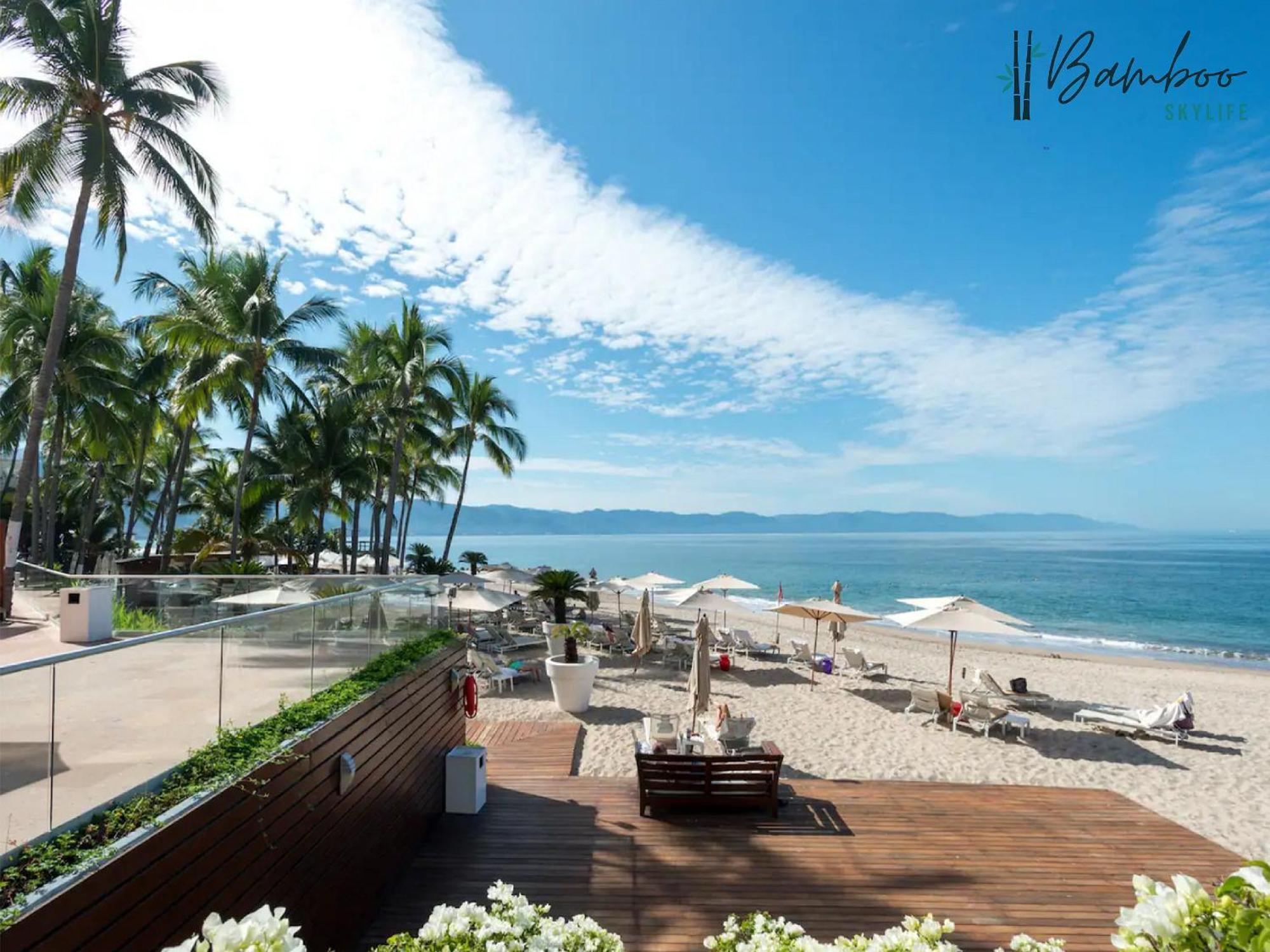 Icon Vallarta Beach Front By Bamboo Skylife Puerto Vallarta Extérieur photo