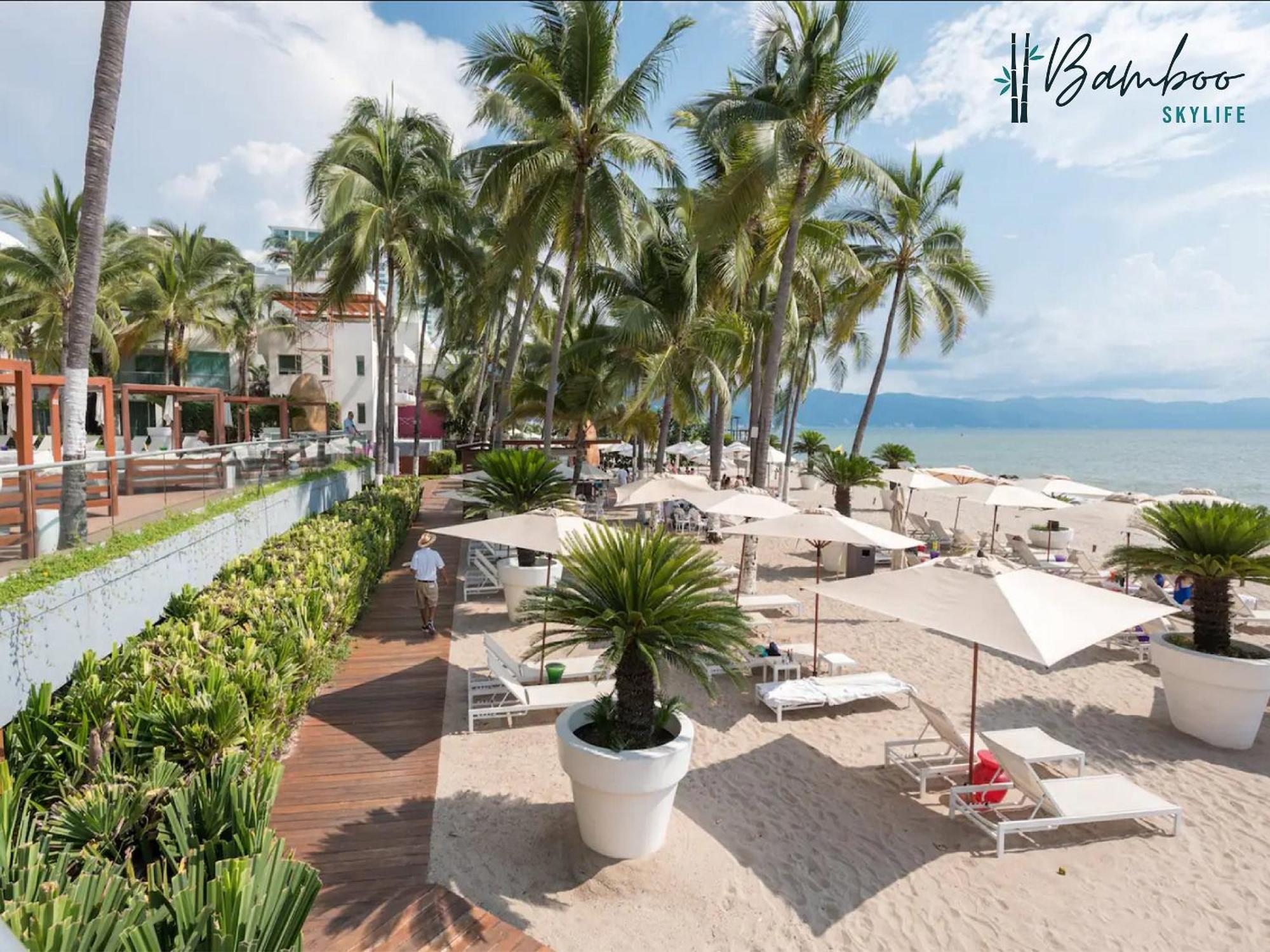 Icon Vallarta Beach Front By Bamboo Skylife Puerto Vallarta Extérieur photo
